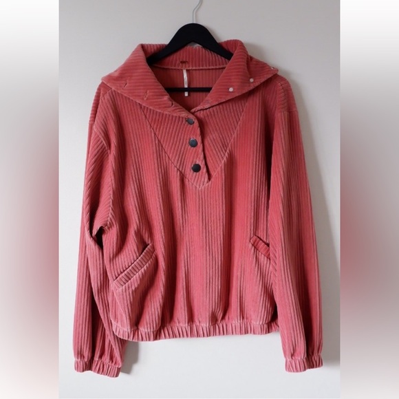 *SOLD* Free People Serena Pullover - Picture 2 of 5